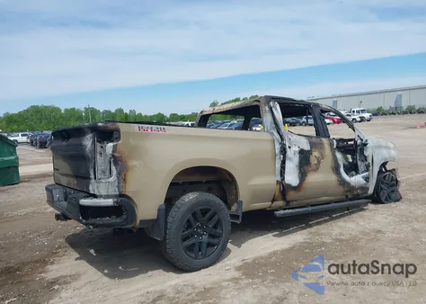 2022 Chevrolet Silverado 4Wd Short Bed Custom Trail Boss/4Wd Standard Bed Custom Trail Boss z USA, uszkodzony, nr VIN 3GCPDCEKXNG512849